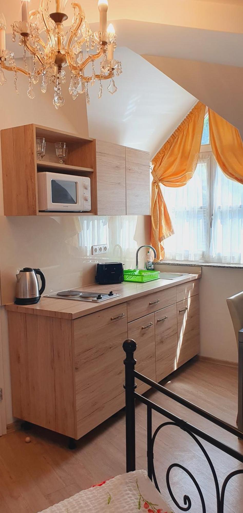 Karmelita Boutique Apartman Шопрон Экстерьер фото